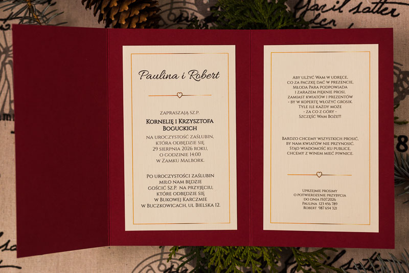 Zaproszenia ślubne folderowe - bordowa okładka z opaską